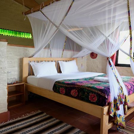Hyena Hill Lodge Sanga Exterior foto