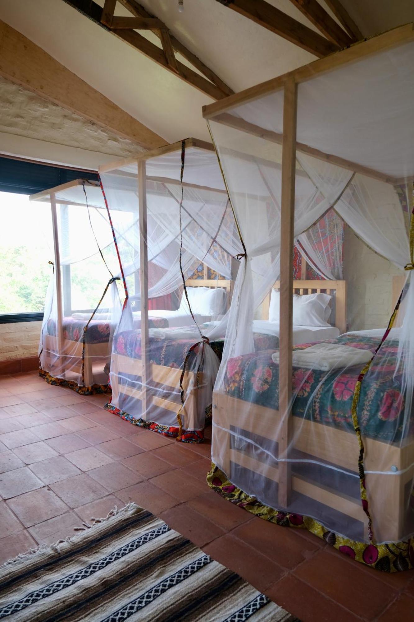 Hyena Hill Lodge Sanga Exterior foto